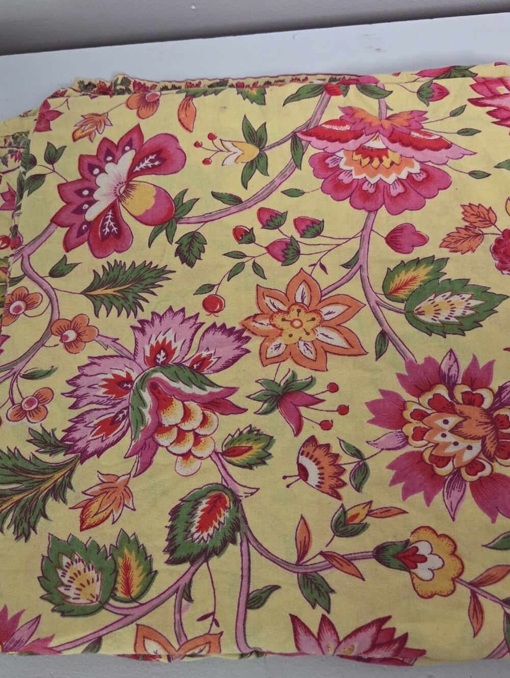 April Cornell Table Cloth
